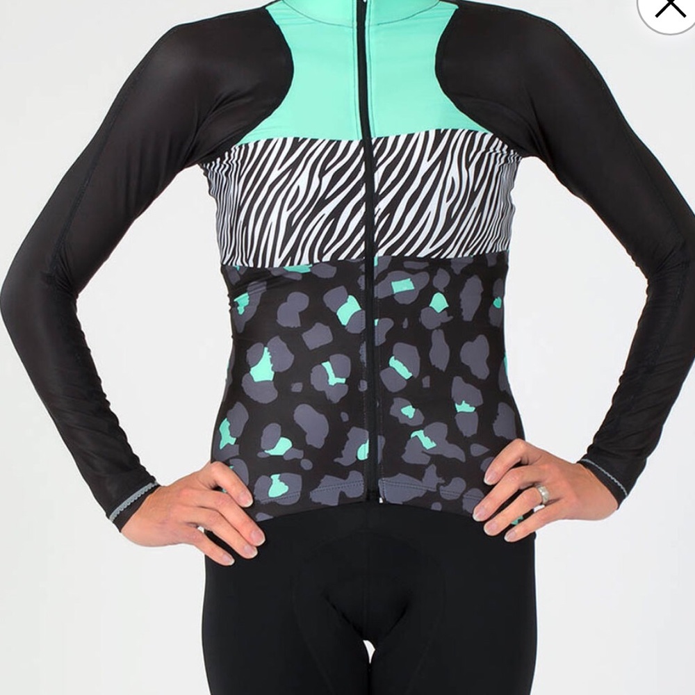 Shebeest Virtue Big Cat Long Sleeve Jersey Size Small NWT